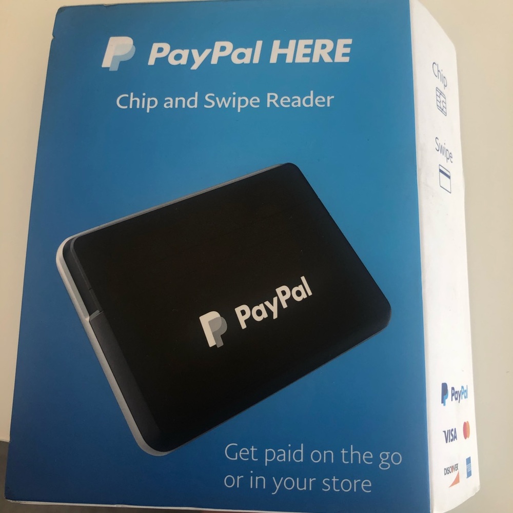 PayPal chip and card reader NWT